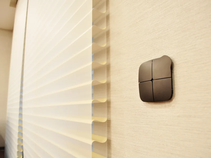 Templer Heights shading control switch
