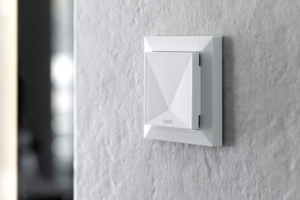 Loxone room comfort sensor used for climate control
